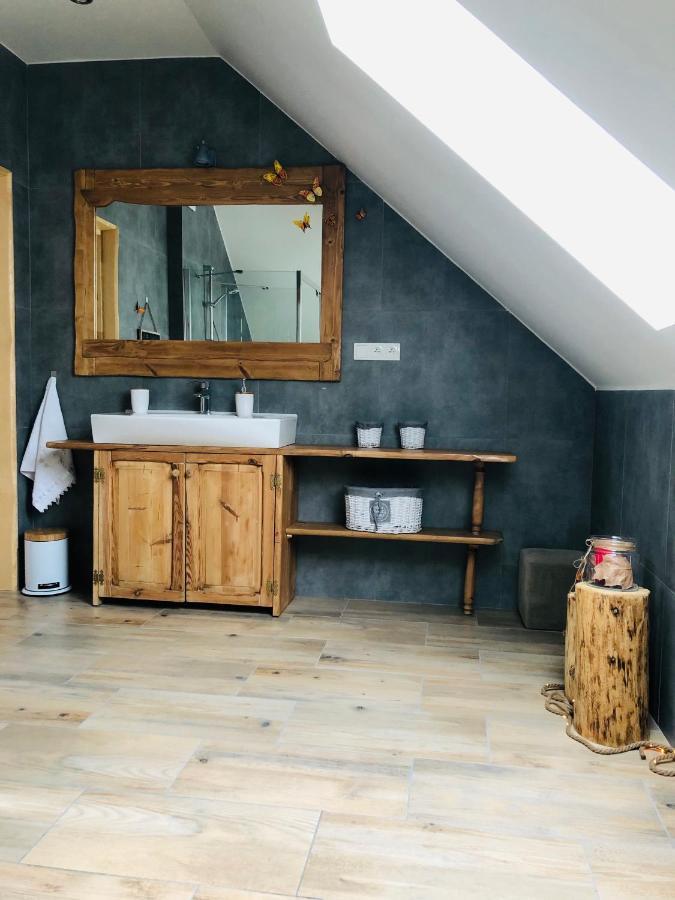 Nibylandia Motylkowa Villa Nowa Wies Grodziska Exteriör bild